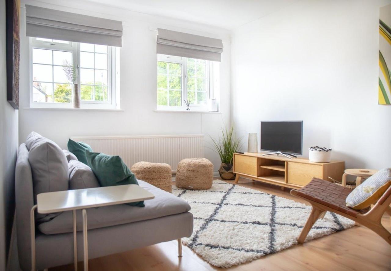 Guestready - Homely Leeds City Apartment Sleep 4 Meanwood Εξωτερικό φωτογραφία