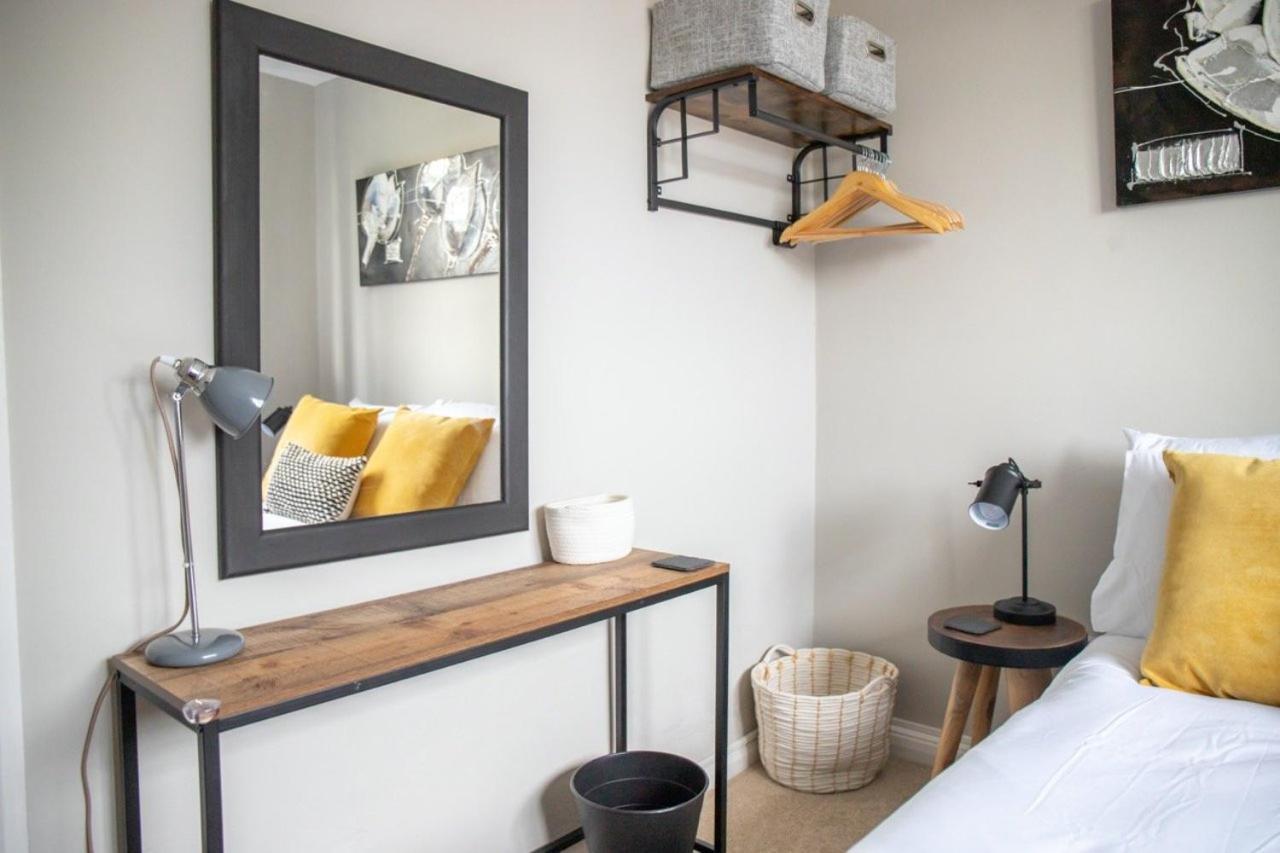 Guestready - Homely Leeds City Apartment Sleep 4 Meanwood Εξωτερικό φωτογραφία