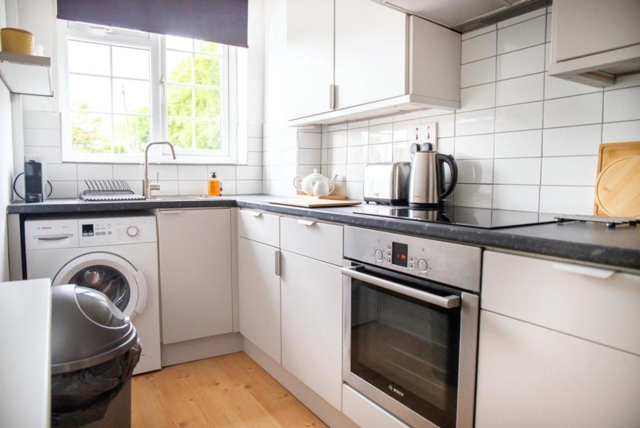 Guestready - Homely Leeds City Apartment Sleep 4 Meanwood Εξωτερικό φωτογραφία