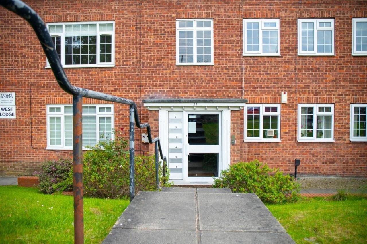 Guestready - Homely Leeds City Apartment Sleep 4 Meanwood Εξωτερικό φωτογραφία