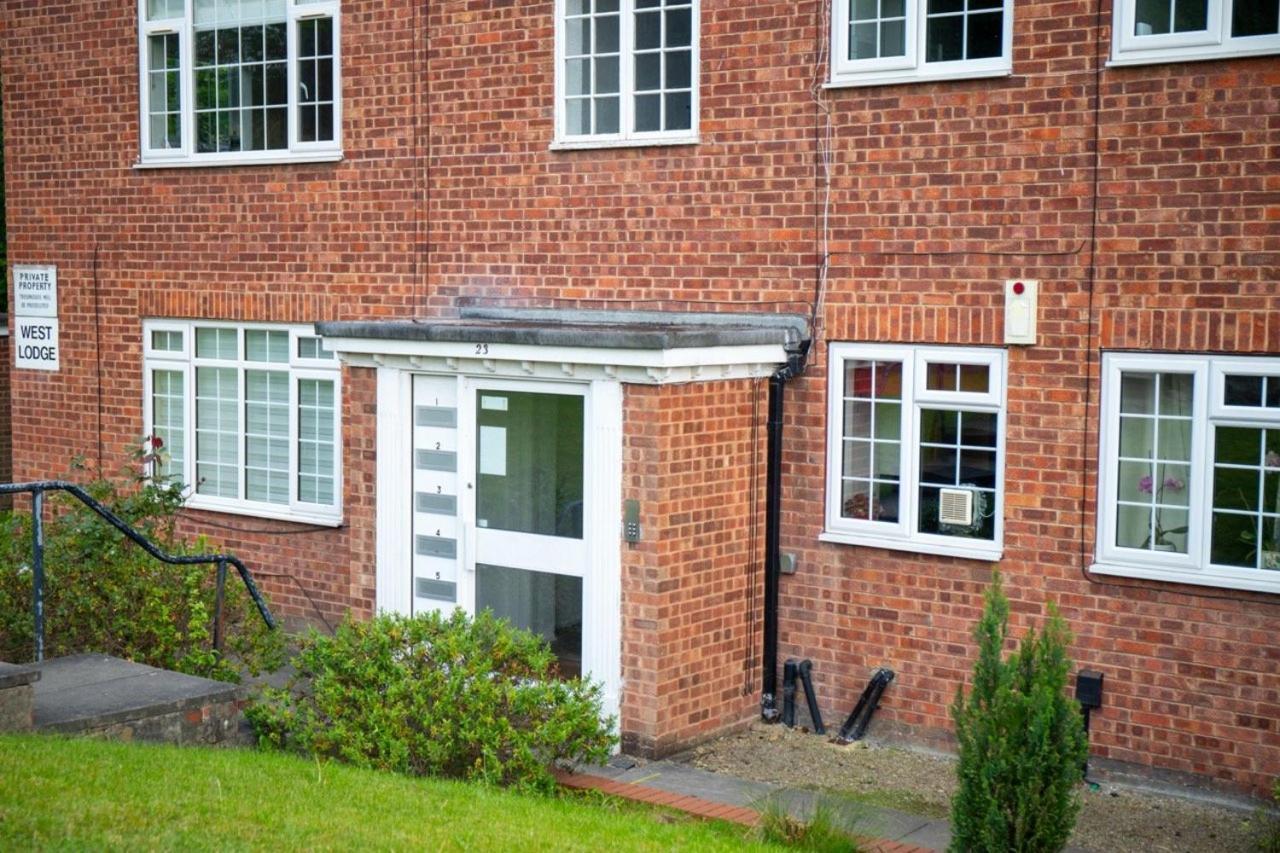 Guestready - Homely Leeds City Apartment Sleep 4 Meanwood Εξωτερικό φωτογραφία